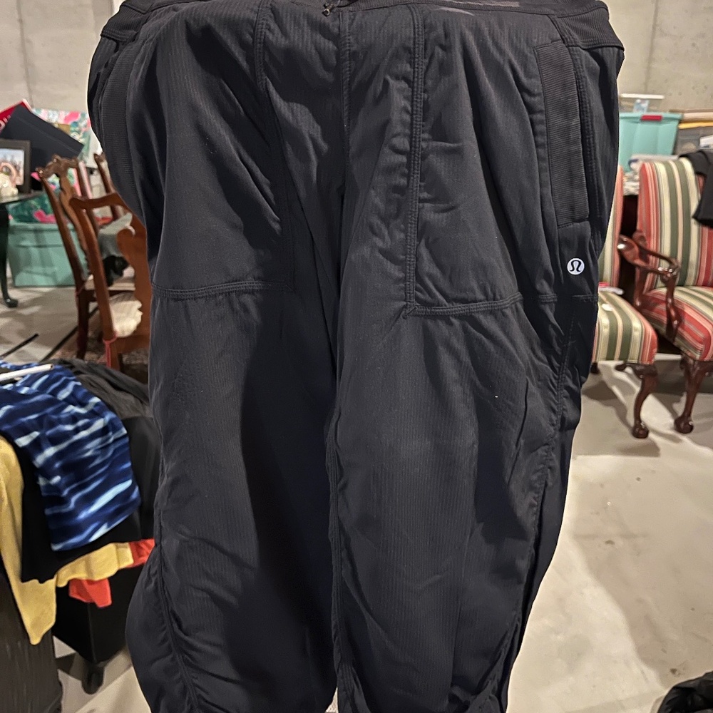 Lululemon capris pant